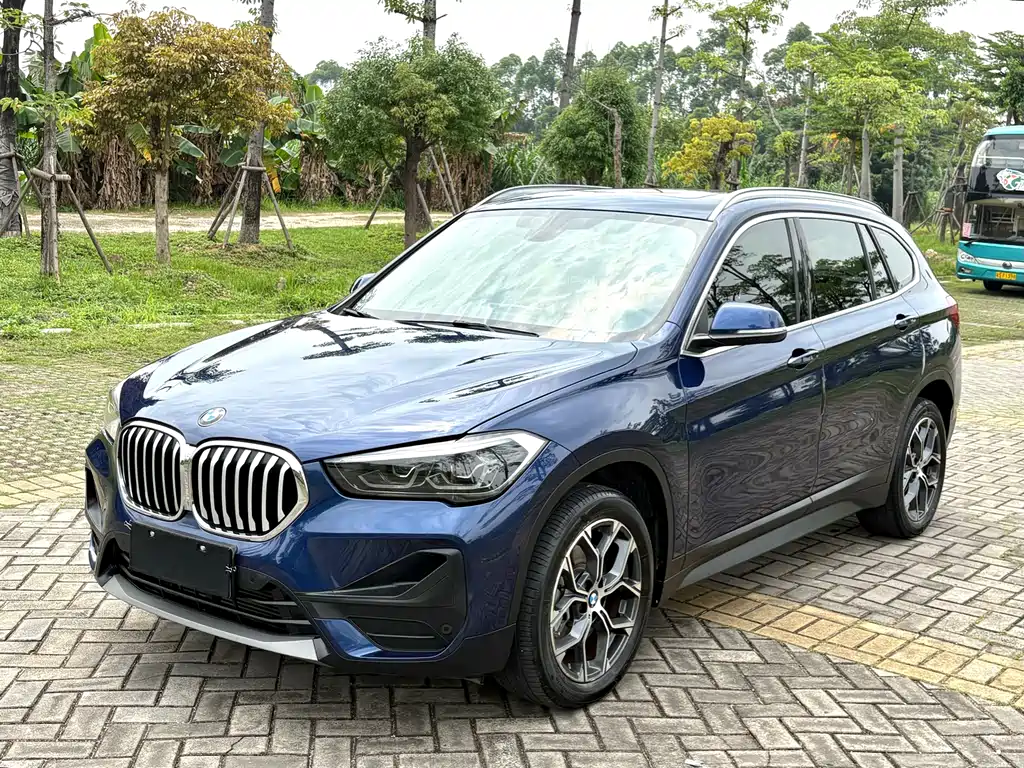 BMW X1 2020 — фото 1
