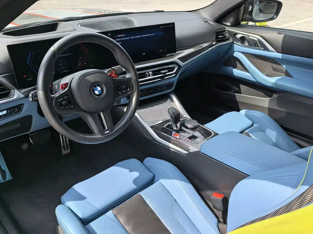 BMW M4 2025 — фото 7