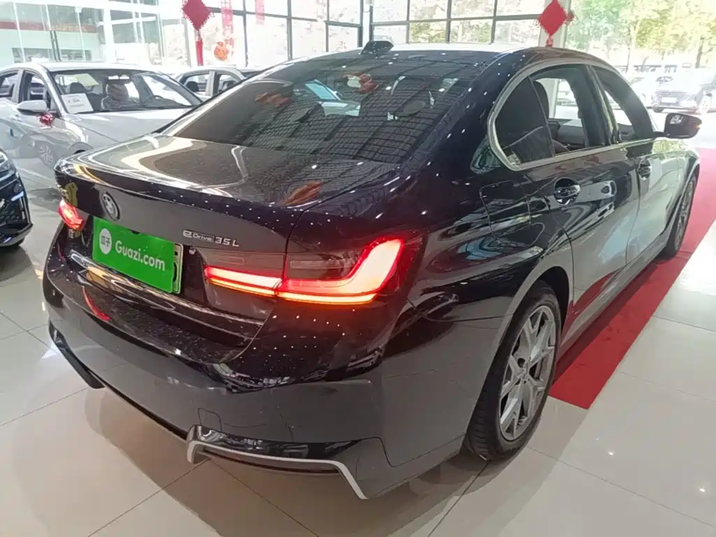 BMW i3 2023