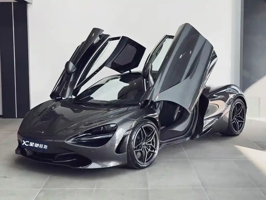 McLaren 720S 2018