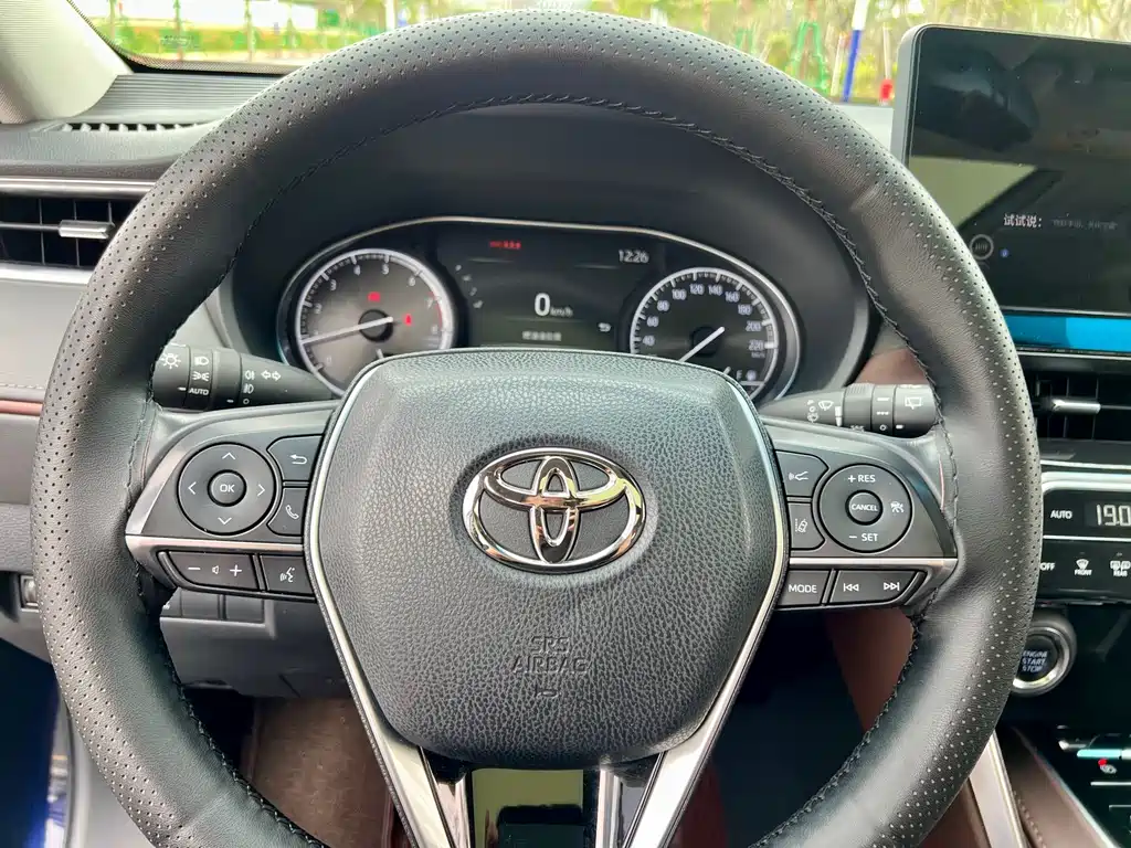Toyota Harrier 2022 — фото 20