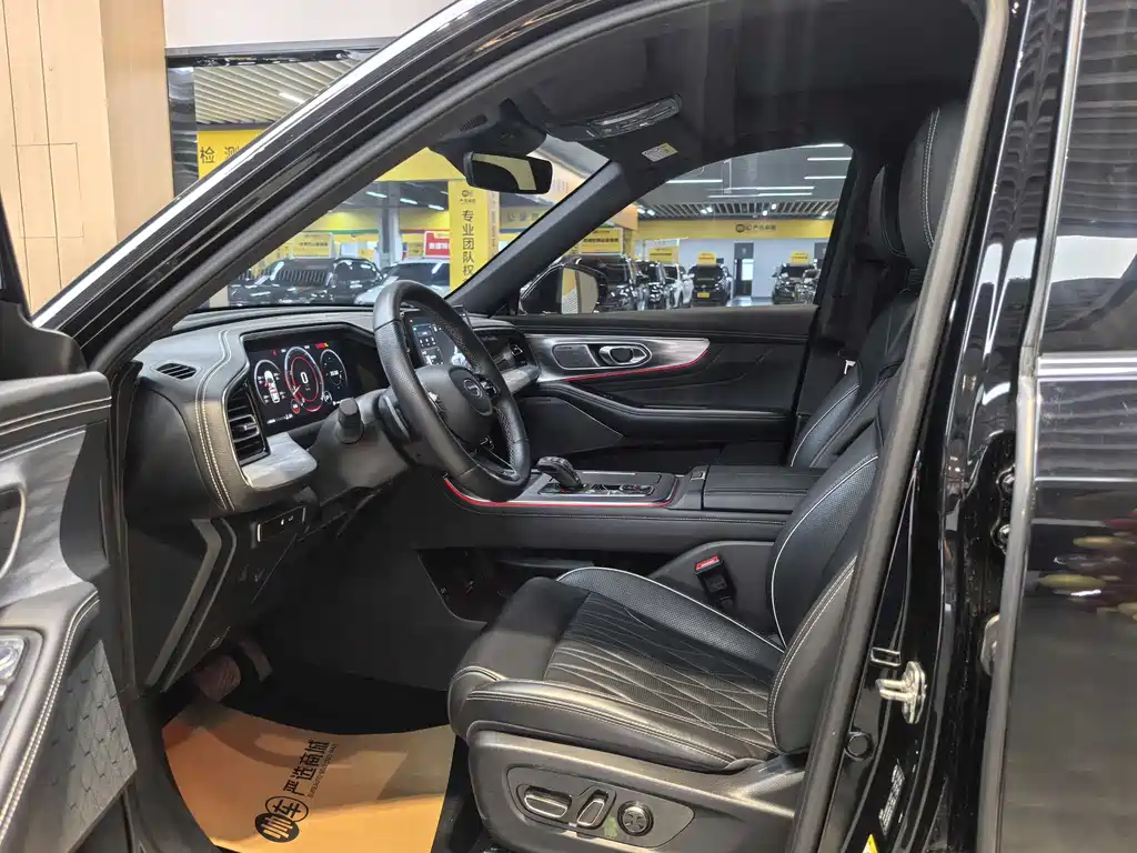 GAC Motor Trumpchi GS8 2023 — фото 11