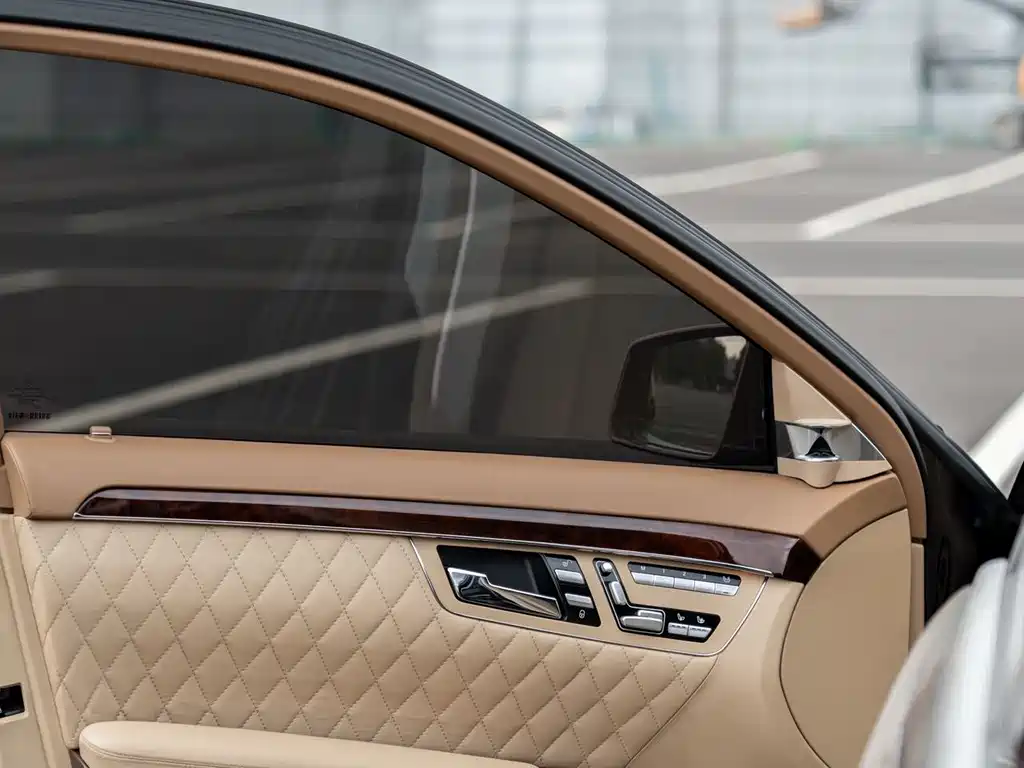 Mercedes-Benz S-Class AMG 2012 — фото 8