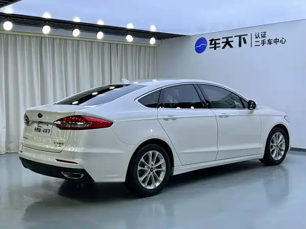 Ford Mondeo 2021