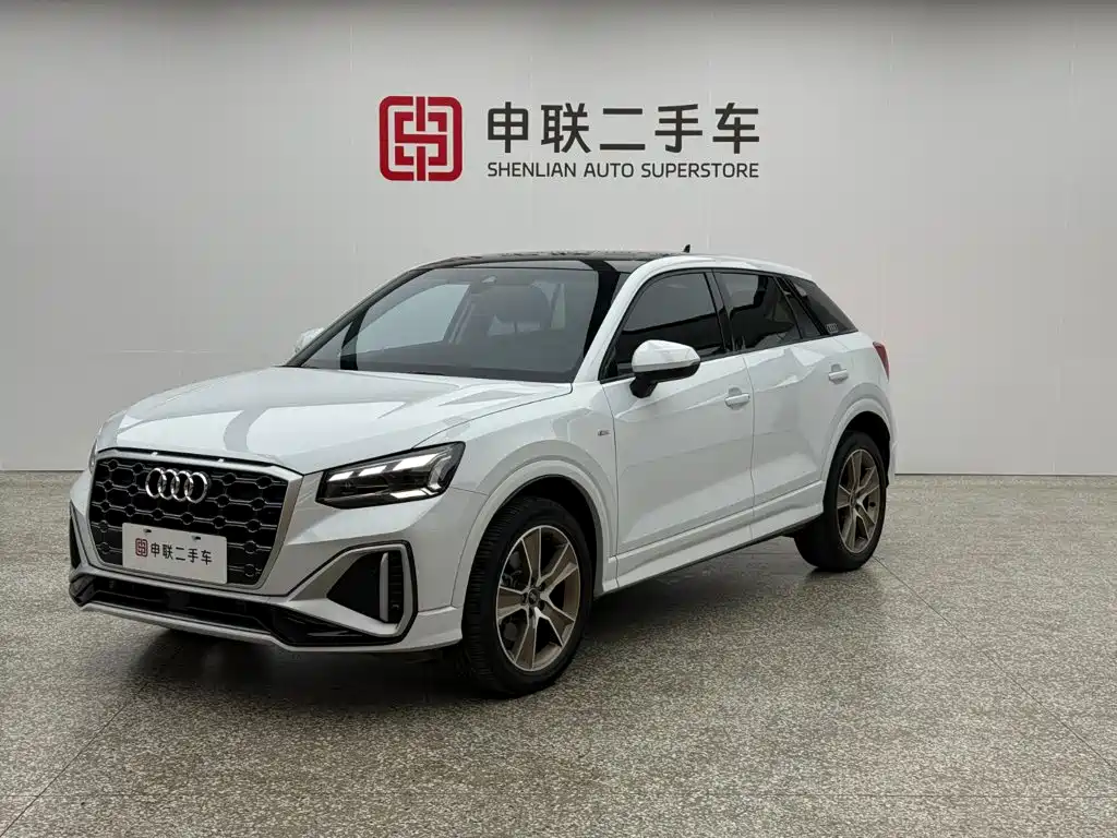 Audi Q2L 2024