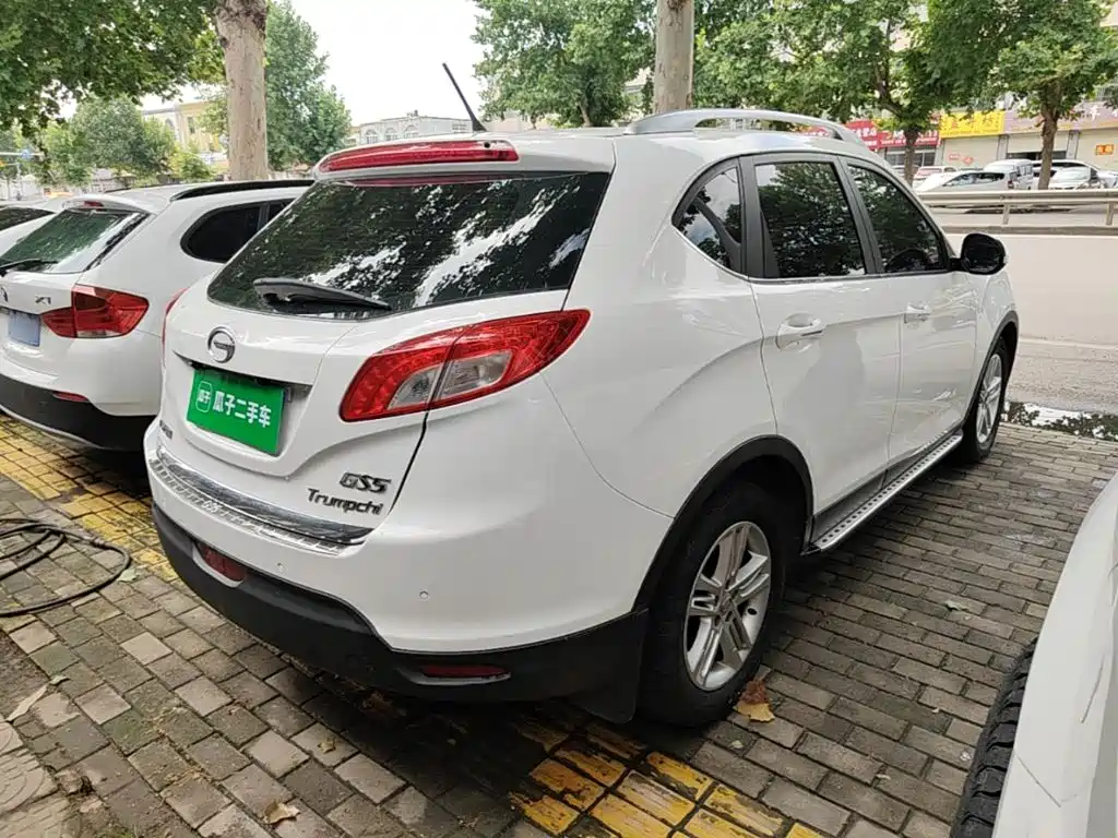 GAC Trumpchi GS5 2014 — фото 7