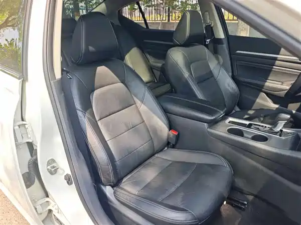 Nissan Teana 2020