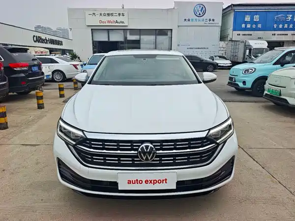 Volkswagen Sagitar 2023