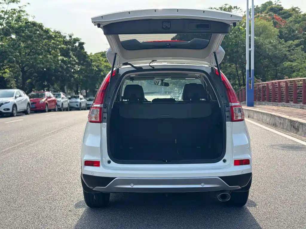 Honda CR-V 2015 — фото 27