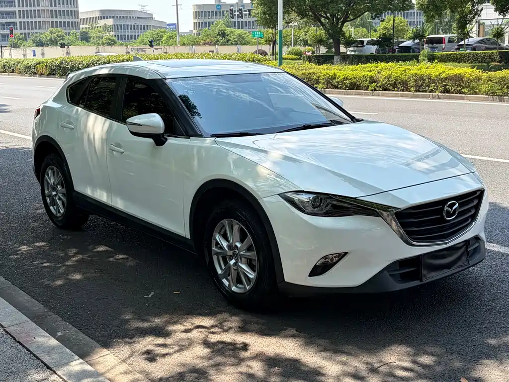 Mazda CX-4 2018 — фото 9