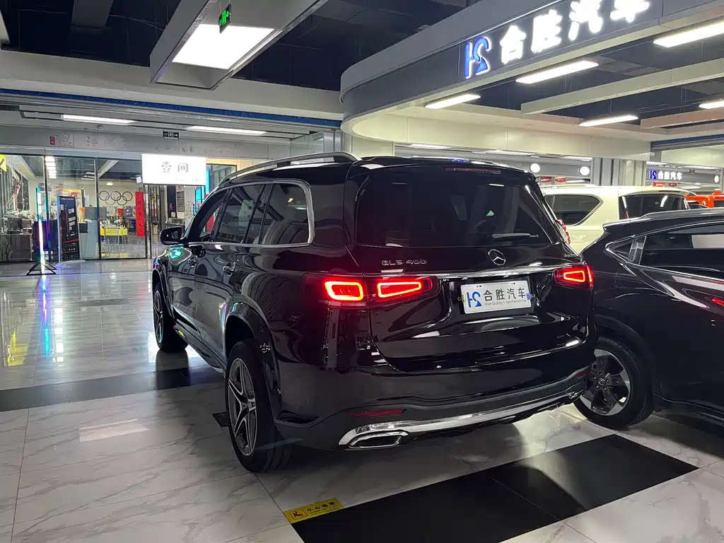 Mercedes-Benz GLS 2023 — фото 9