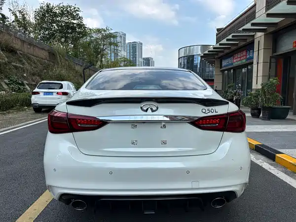 Infiniti Q50L 2018