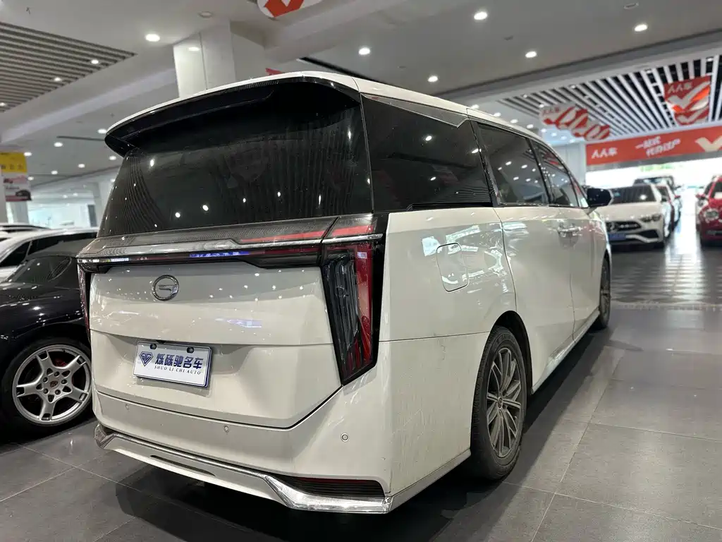 GAC Motor Trumpchi M8 2024 — фото 4