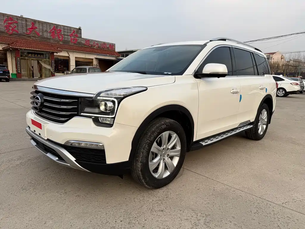 GAC Motor Trumpchi GS8 2018 — фото 1
