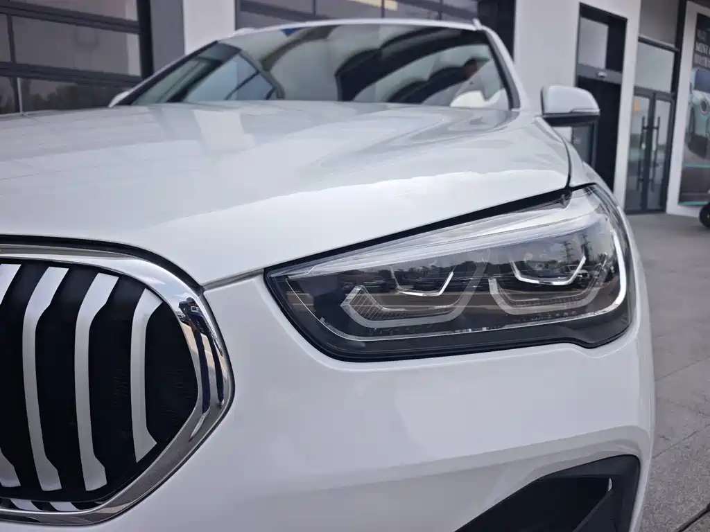 BMW X1 2022 — фото 12