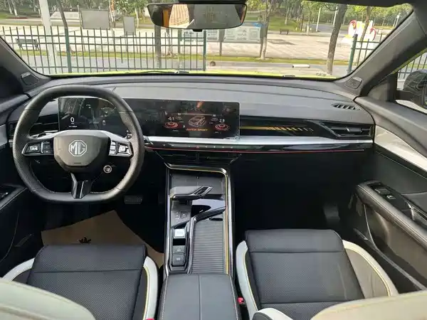 MG MG5 Scorpio 2023