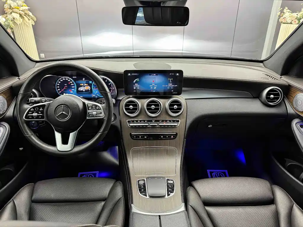 Mercedes-Benz GLC 2021 — фото 4