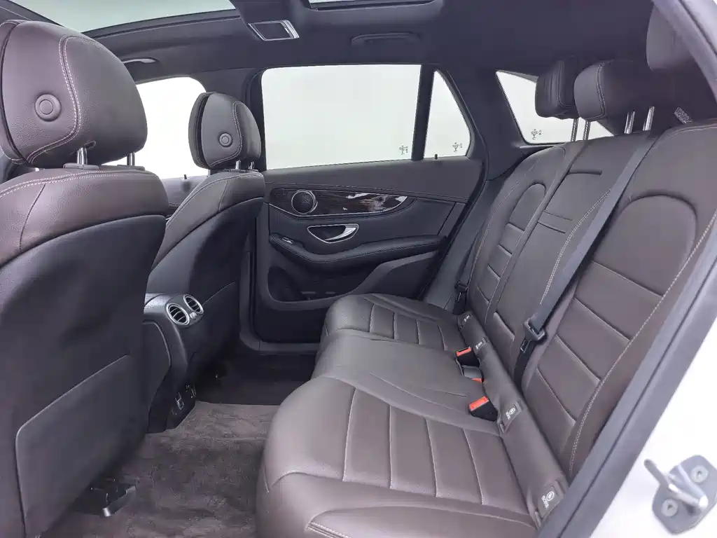 Mercedes-Benz GLC 2019 — фото 14