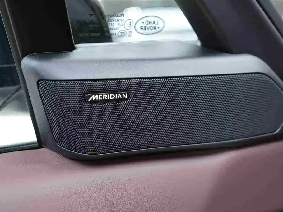 Land Rover Range Rover Sport 2024 — фото 13