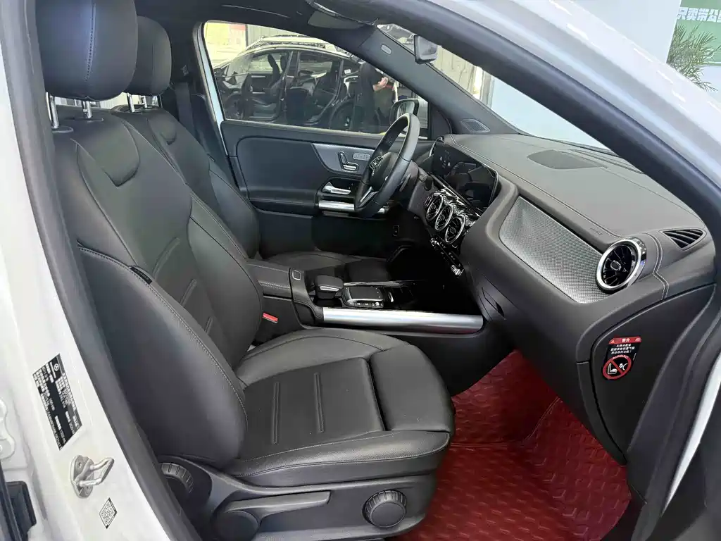 Mercedes-Benz GLA 2020 — фото 18