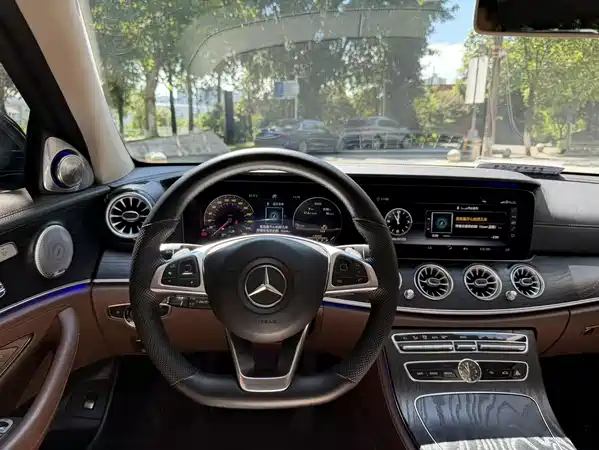 Mercedes-Benz E-Class 2018