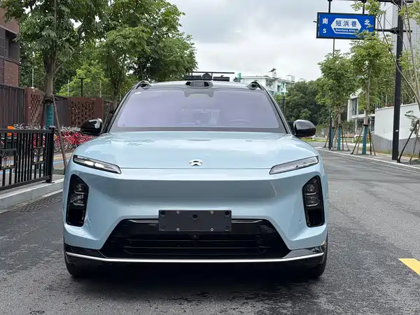 NIO ES6 2025