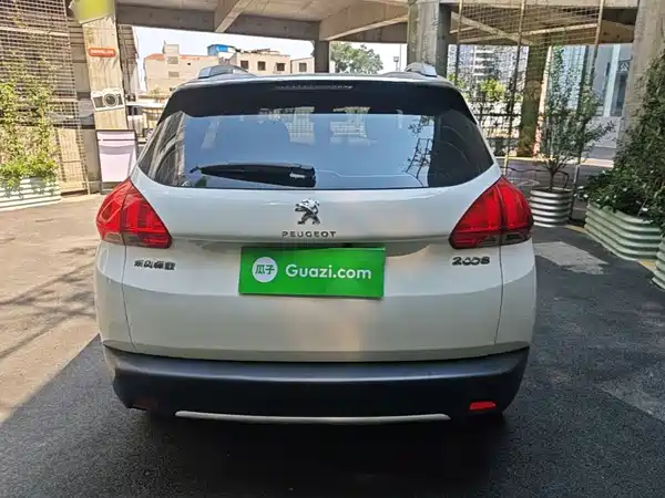 Peugeot 2008 2015
