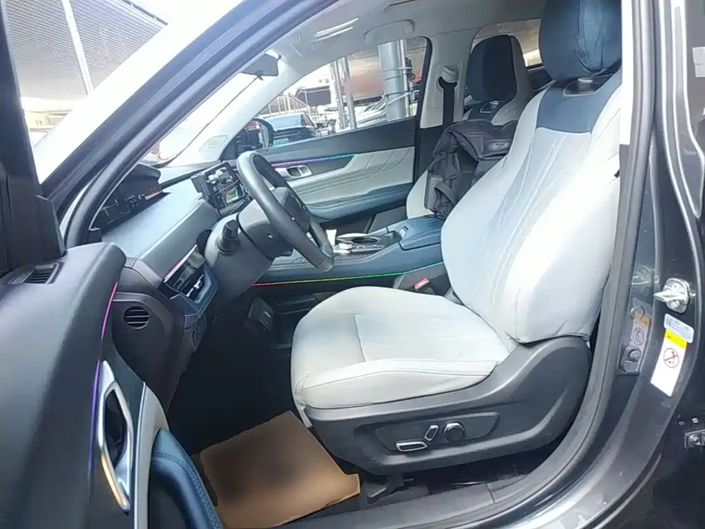Changan UNI-K Smart Electronic Idd 2024 — фото 15