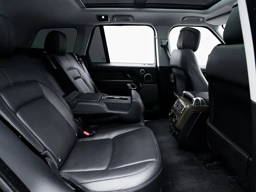 Land Rover Range Rover 2018 — фото 14