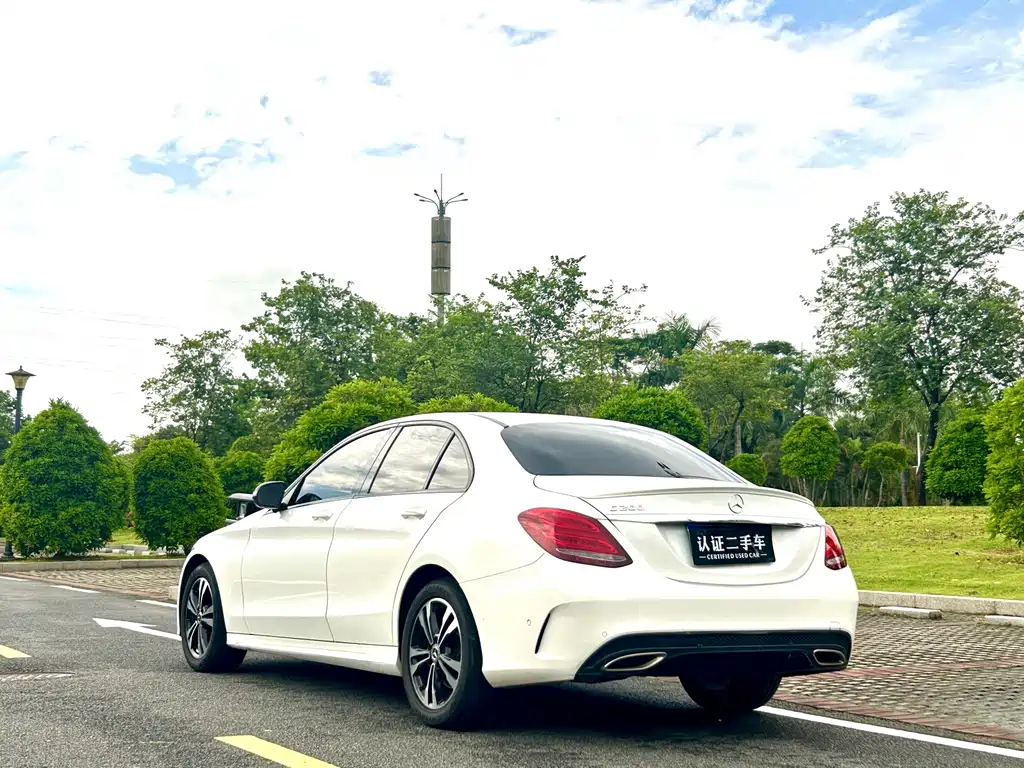Mercedes-Benz C-Class 2017