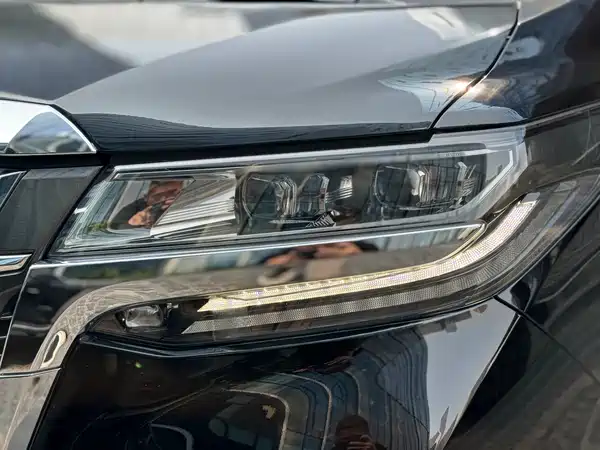Toyota Alphard 2018