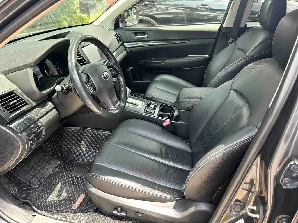 Subaru Outback 2013 — фото 14