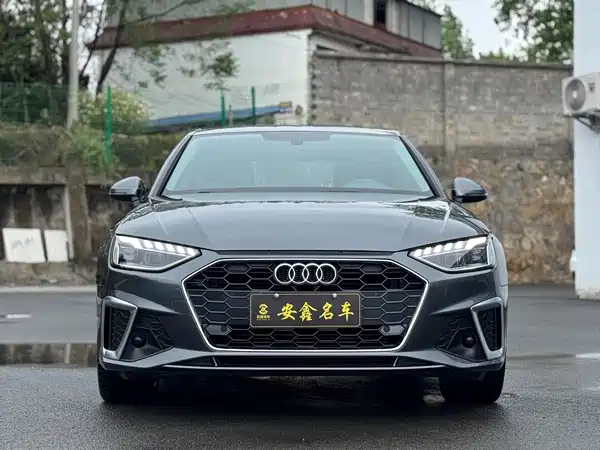 Audi A4L 2022