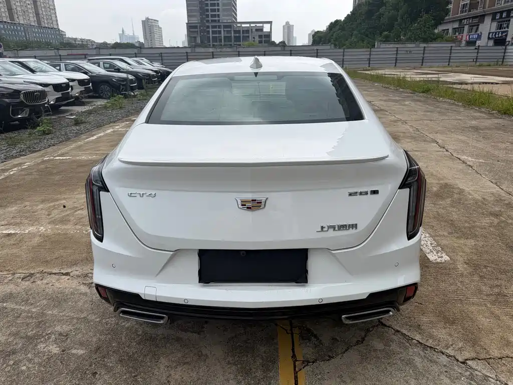 Cadillac CT4 2021 — фото 10