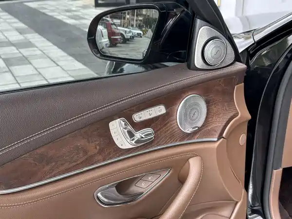Mercedes-Benz E-Class 2020