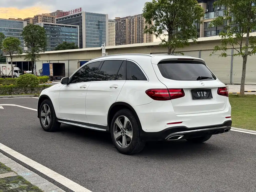 Mercedes-Benz GLC 2017 — фото 6