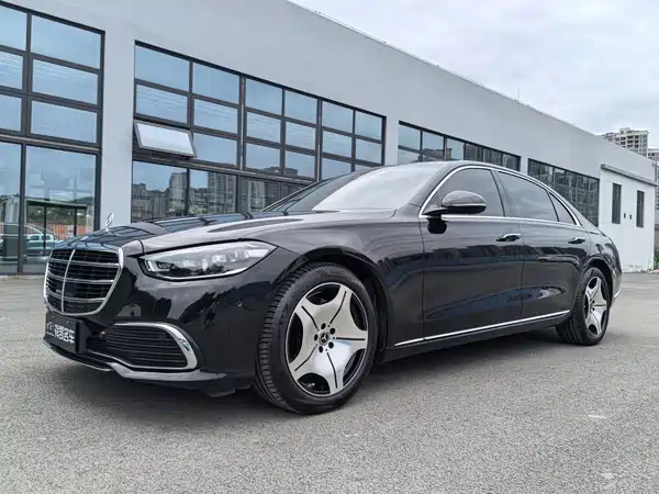 Mercedes-Benz S-Class 2023