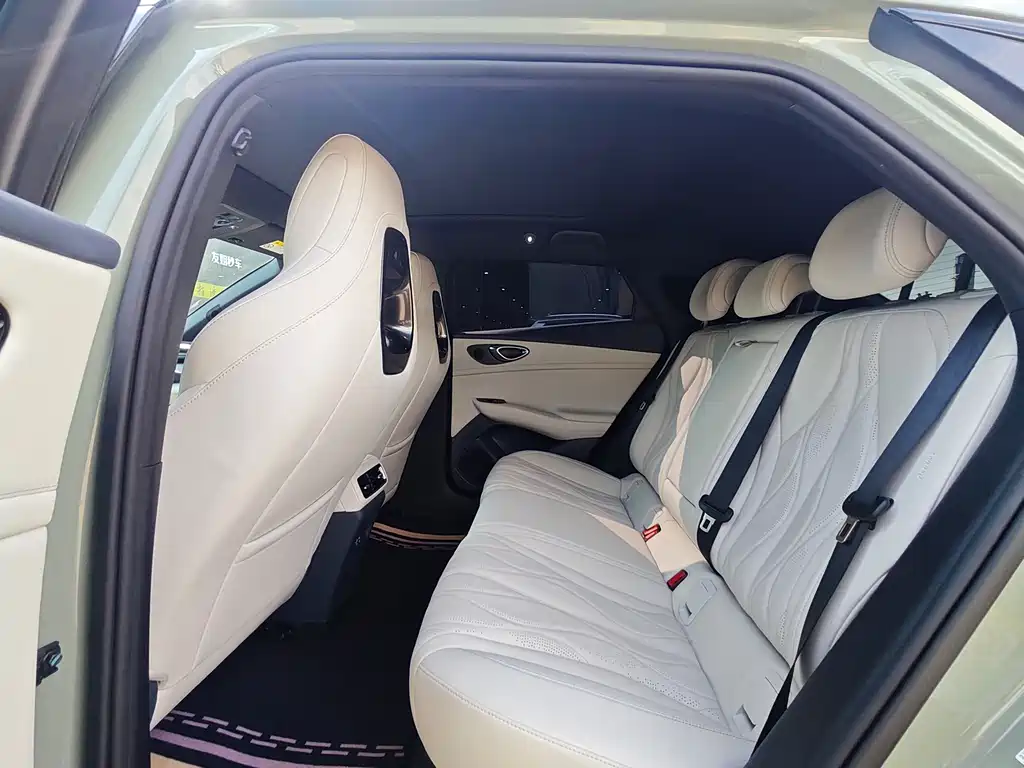 BYD Seal 06GT 2025 — фото 12