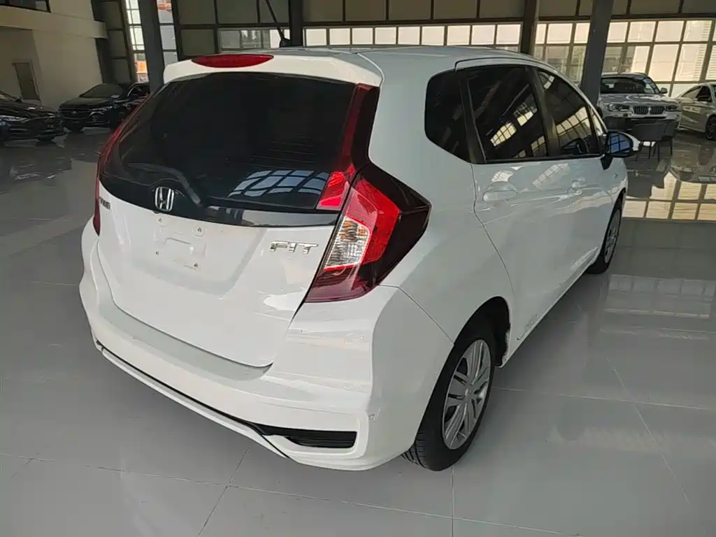 Honda Fit 2019 — фото 7
