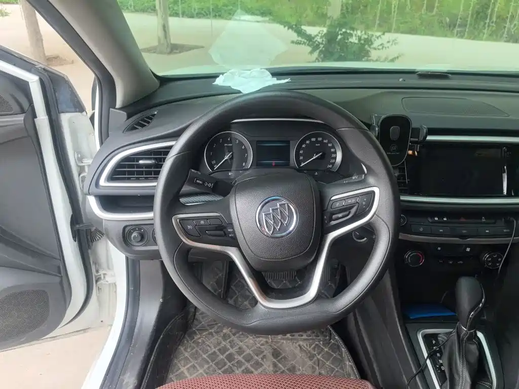 Buick Excelle 2022
