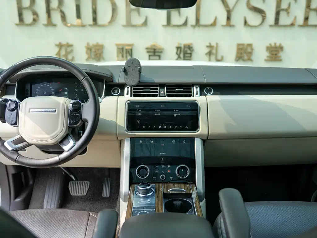 Land Rover Range Rover 2018 — фото 12