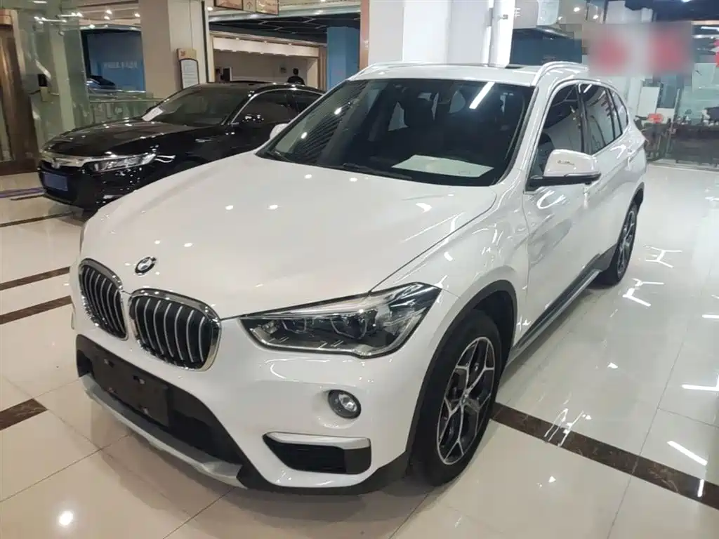 BMW X1 2019 — фото 2