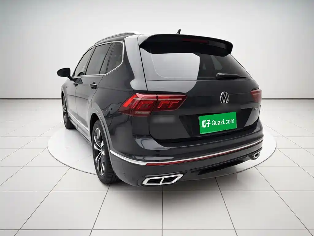 Volkswagen Tiguan L 2022