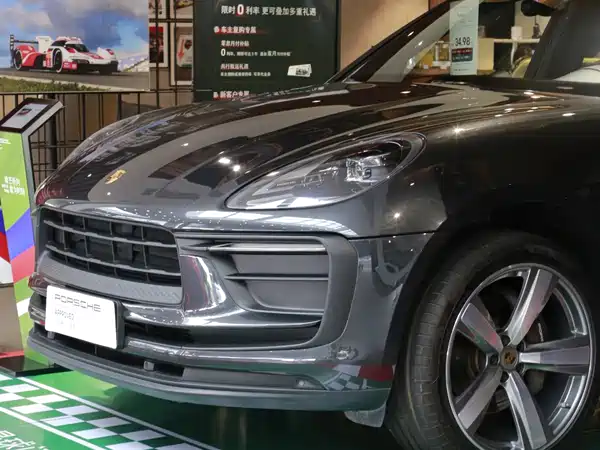 Porsche Macan 2023