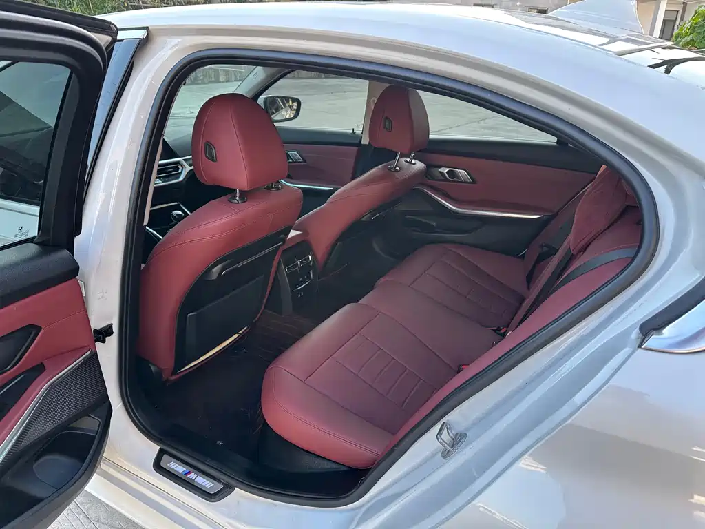 BMW 3 Series 2021