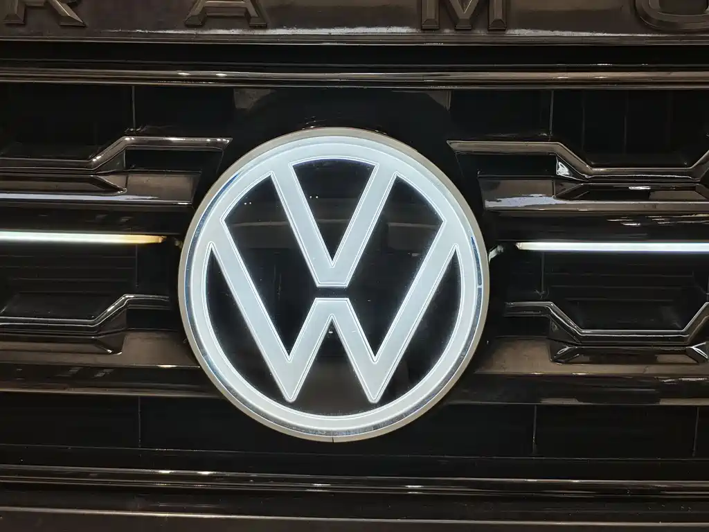 Volkswagen Teramont 2018 — фото 10