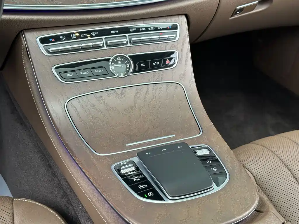 Mercedes-Benz E-Class 2020