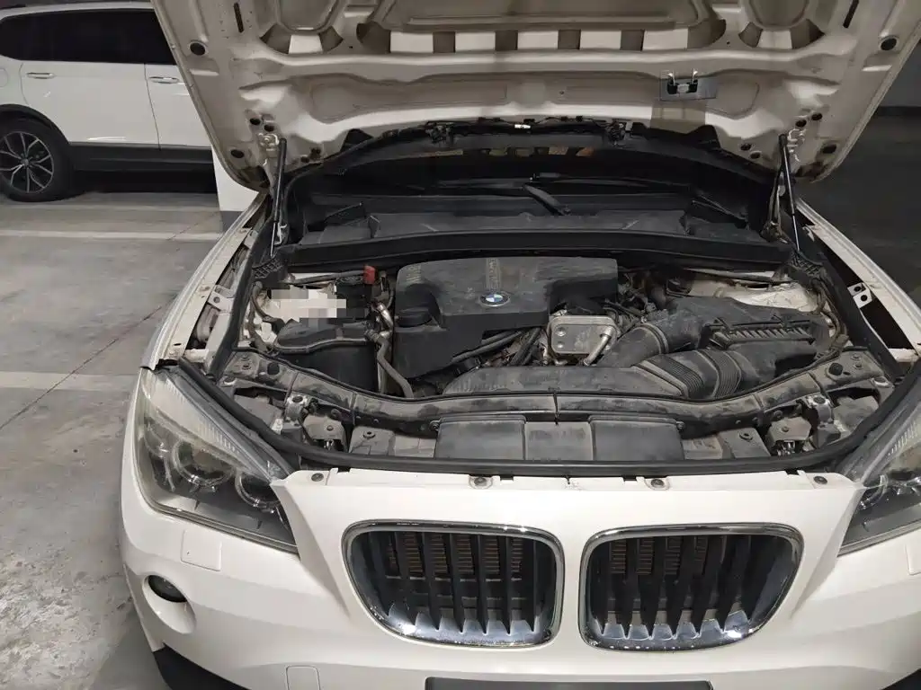 BMW X1 2015 — фото 21