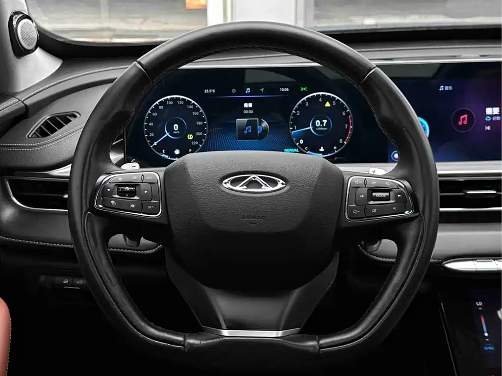 Chery Tiggo 8 PLUS 2022 — фото 11