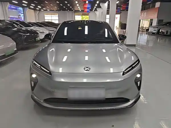 NIO ET5T 2024